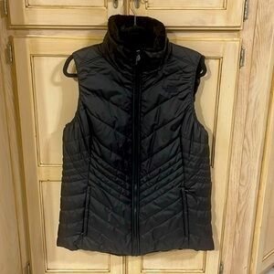 Brand New TheNorthFace reversable vest/jacket
Brand new  without tag